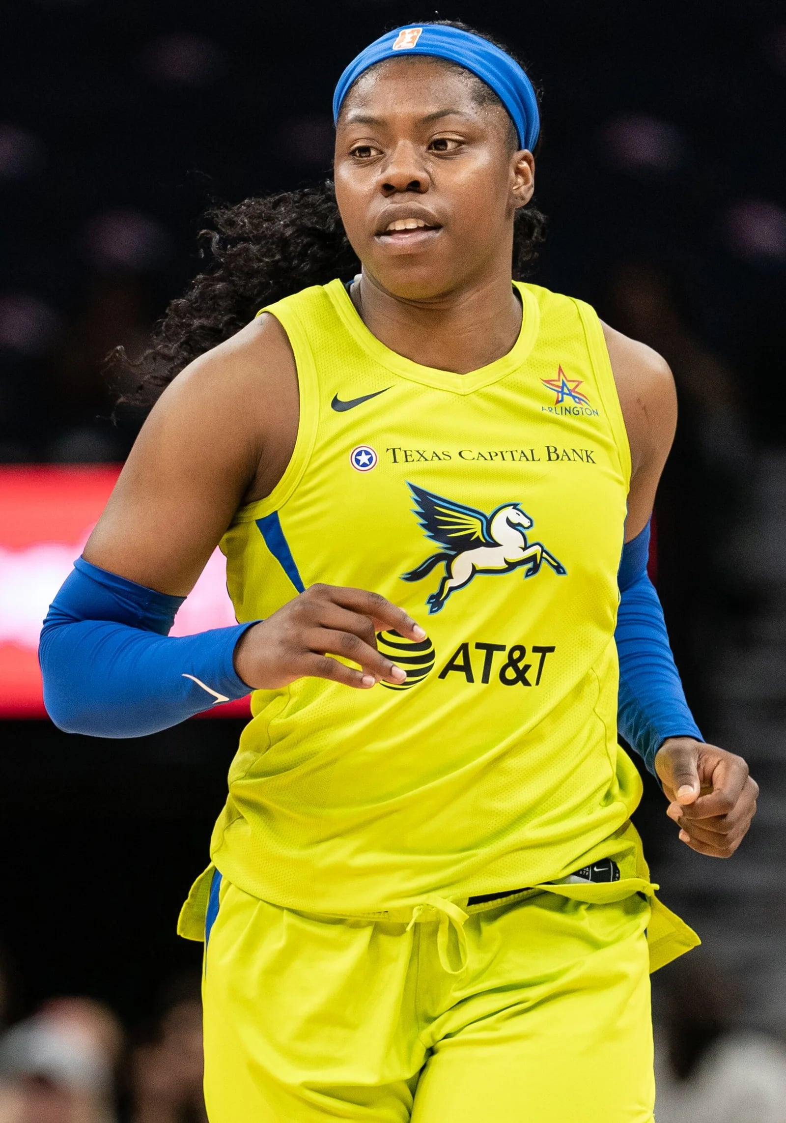 Ogunbowale sets WNBA playoff record with 45 points as Wings force Game 3 vs Valkyries