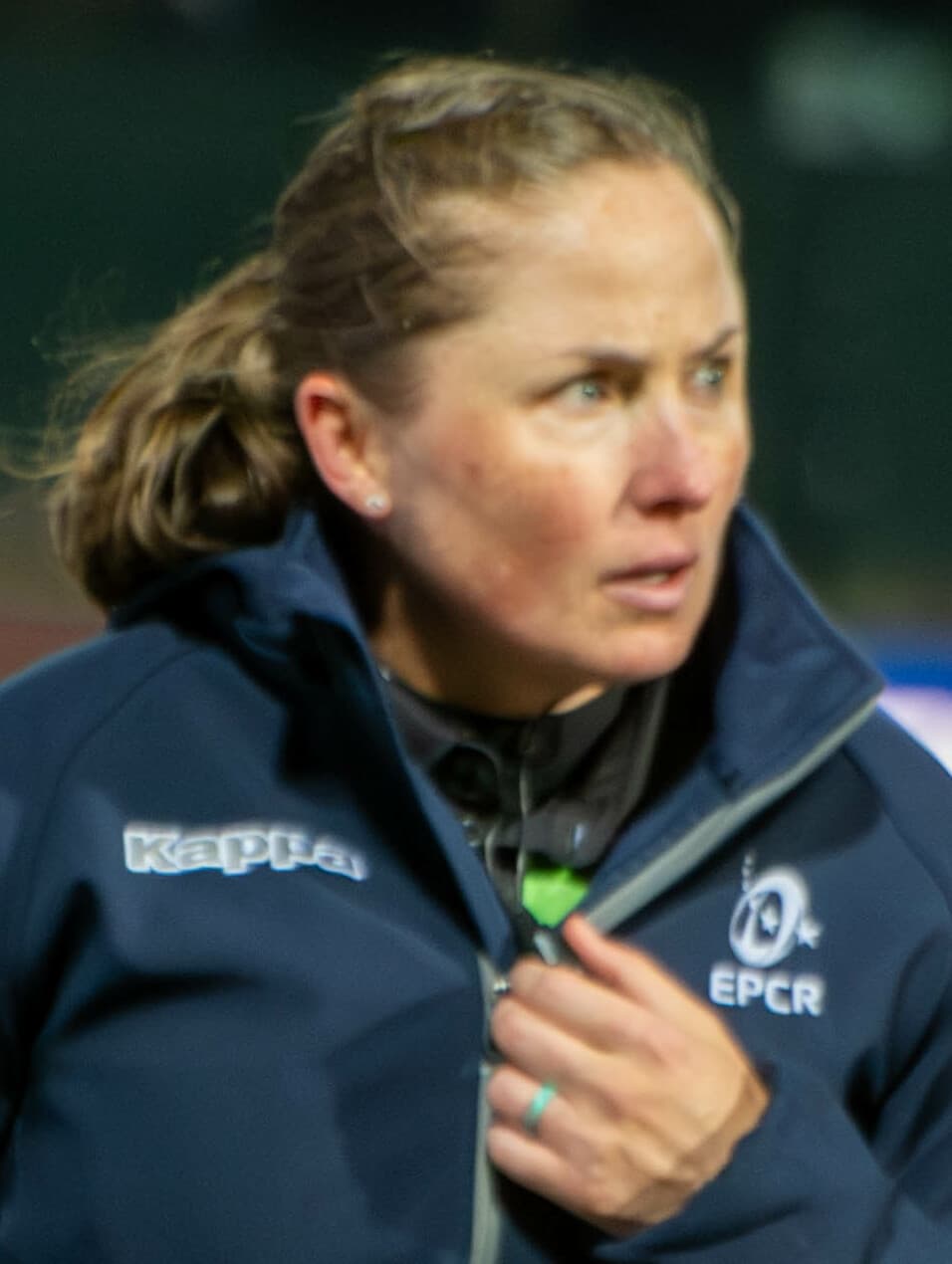 Aimee Barrett-Theron steps away from refereeing for breast cancer